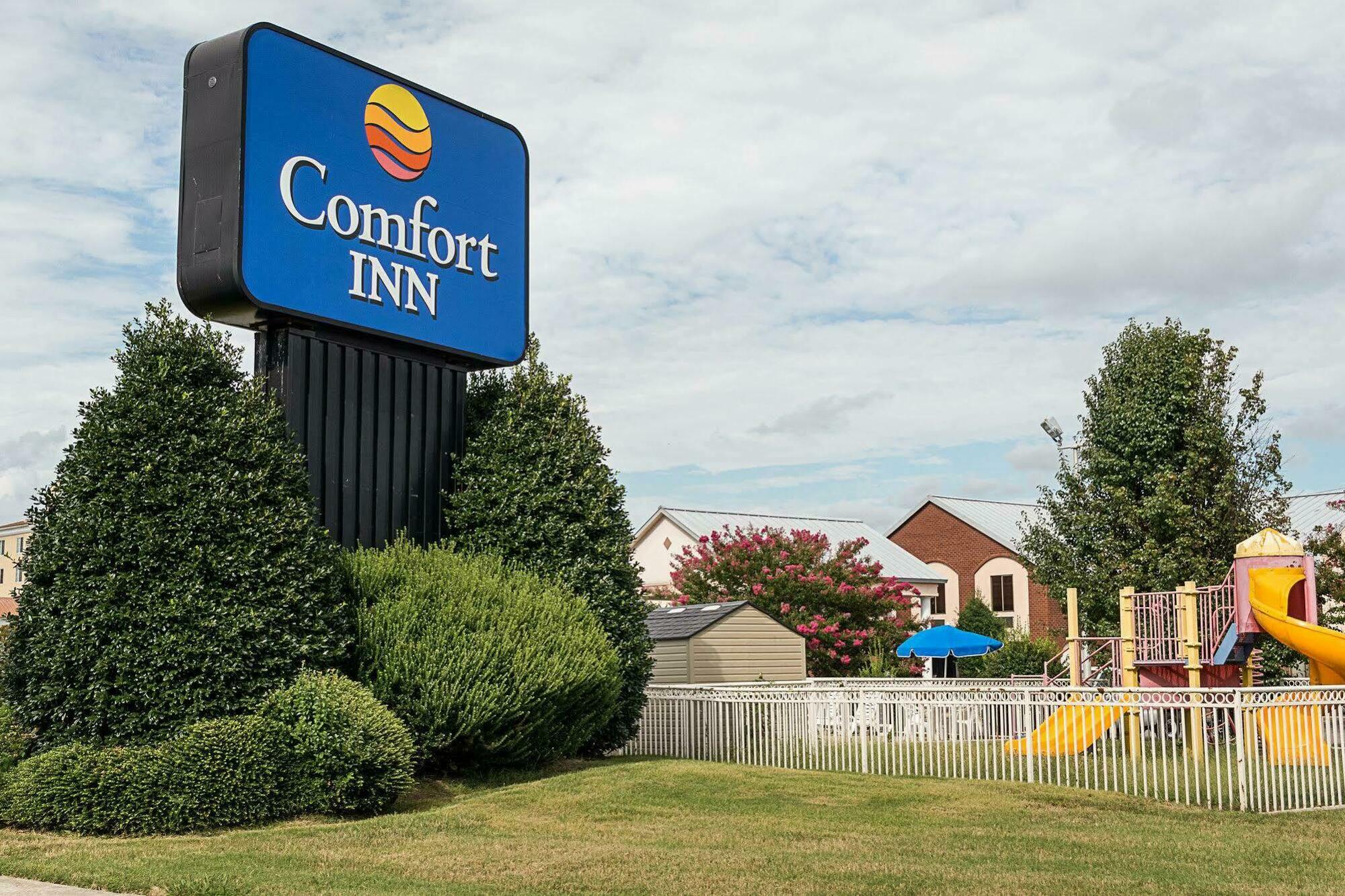 Comfort Inn Petersburg Near Fort Gregg-Adams Εξωτερικό φωτογραφία